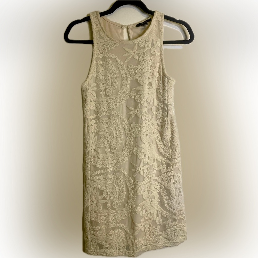 FOREVER 21 Cream Lace Mini-Dress